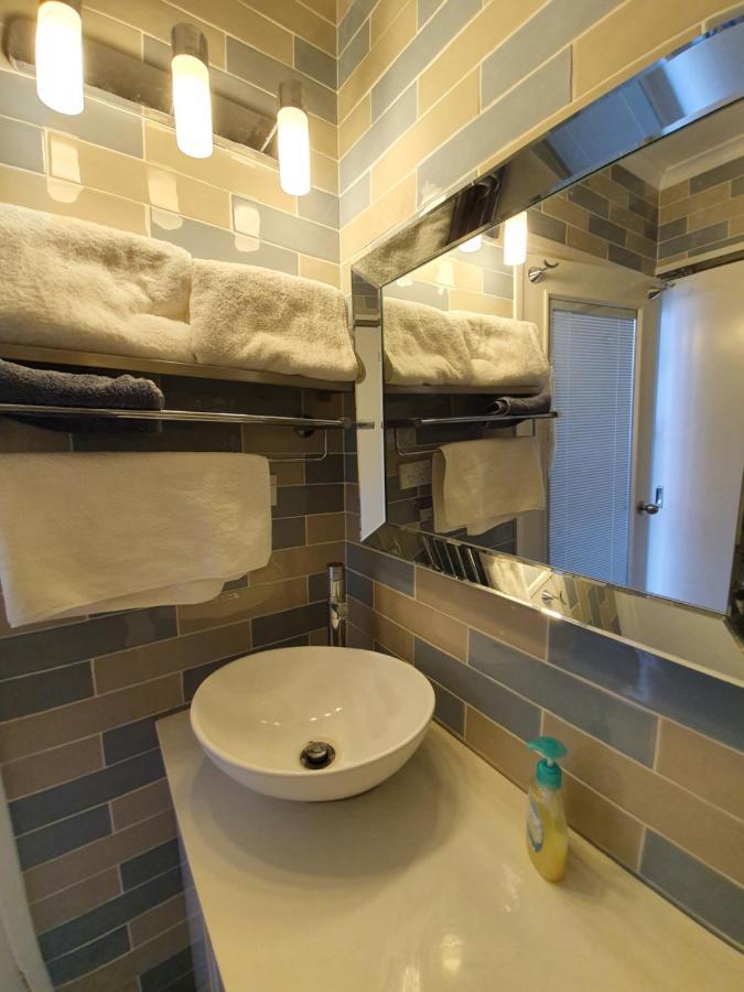 Just-4-You! Amazing Sea Views, Wifi, Fully Air-Conditioned, King Bed Vincentia Exterior photo